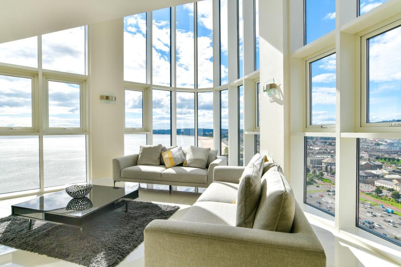 Just Stay Wales - Meridian Quay Penthouses 스완지 외부 사진
