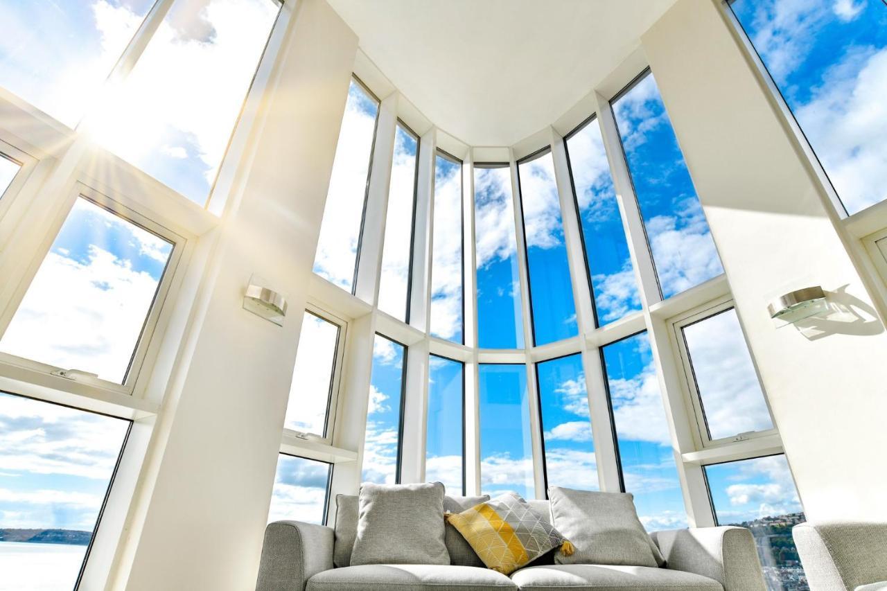 Just Stay Wales - Meridian Quay Penthouses 스완지 외부 사진