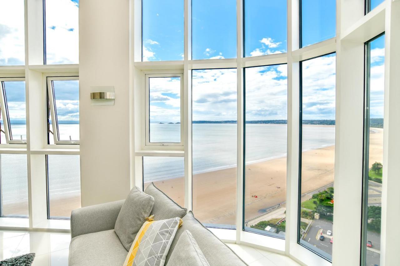 Just Stay Wales - Meridian Quay Penthouses 스완지 외부 사진