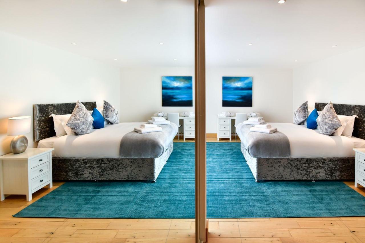 Just Stay Wales - Meridian Quay Penthouses 스완지 외부 사진